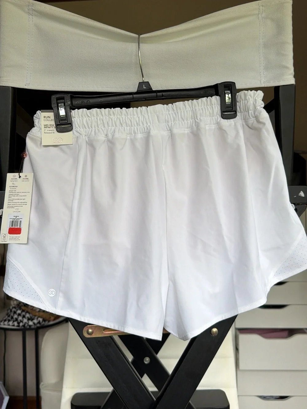 NWT Calia infinity white activewear shorts